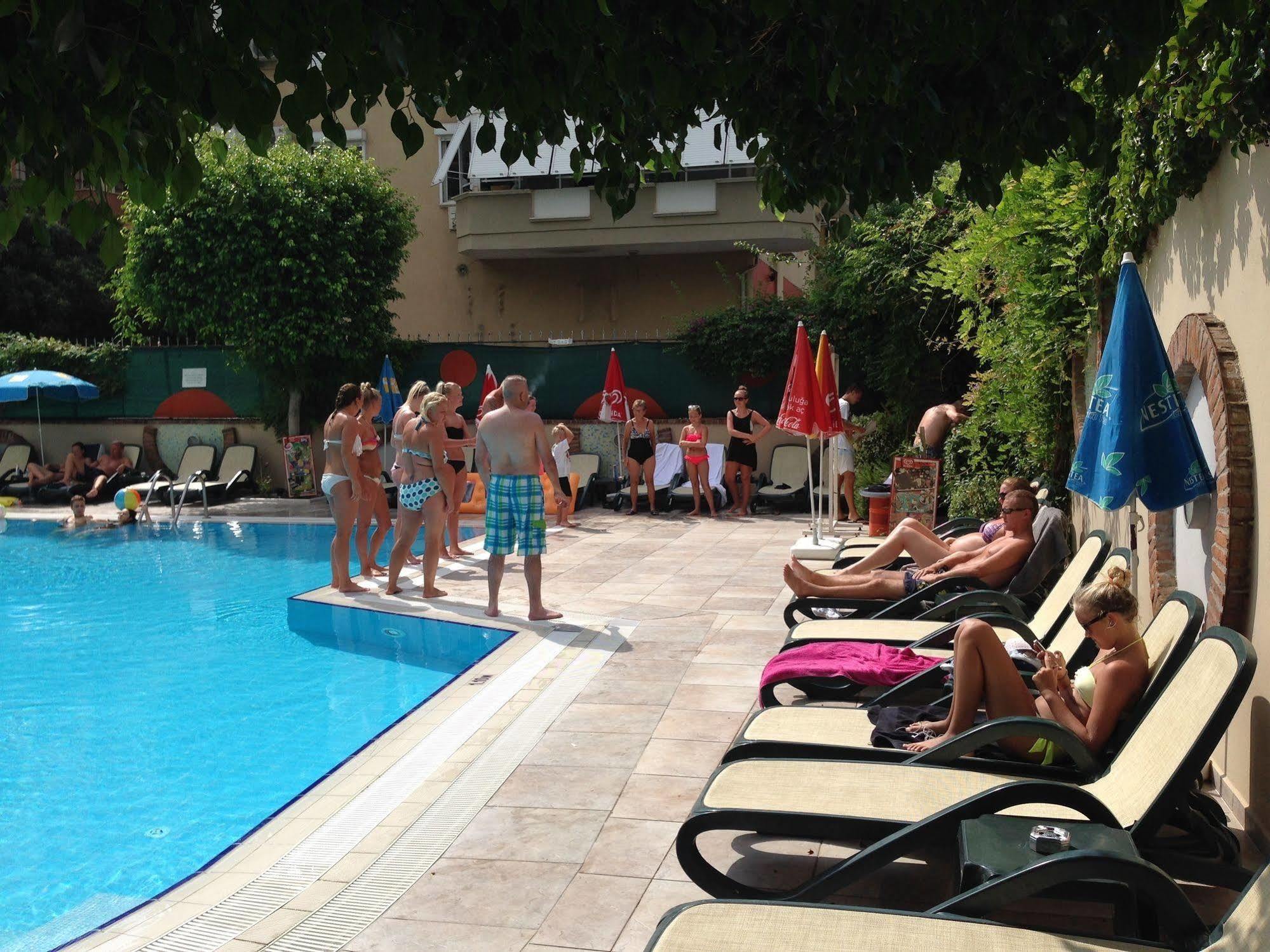 Okan Tower Apart Hotel Аланя Екстериор снимка